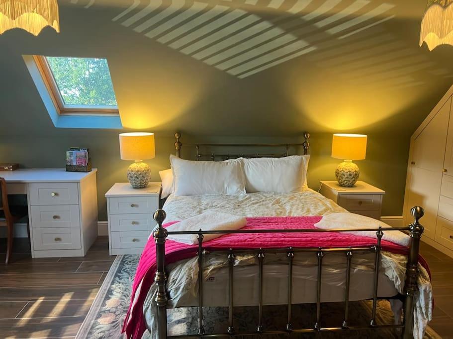Mayfield Lodge, Paxford, Gl55 6xu * Chipping Campden